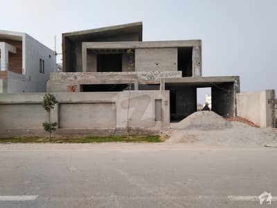1 Kanal Double Storey House Is Up For Sale 1 Kanal Double Storey House Is Up For Sale
