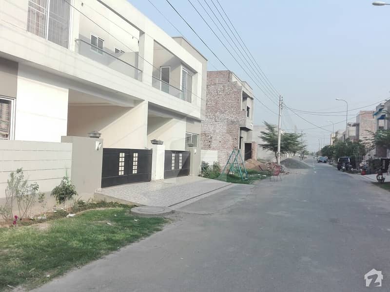 House Is Available For Rent Eden Valley, Faisalabad ID15935987