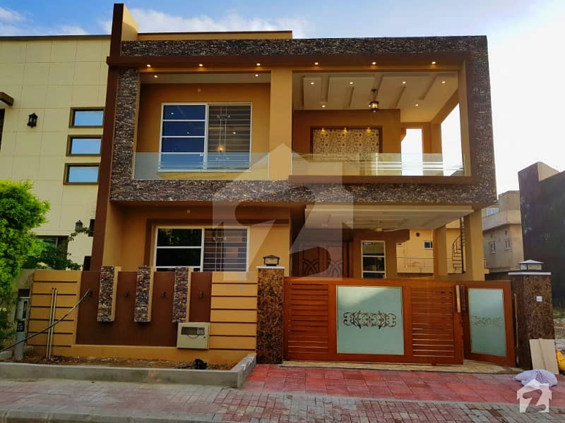 Super Designer 10 Marla  Brand New House For Sale