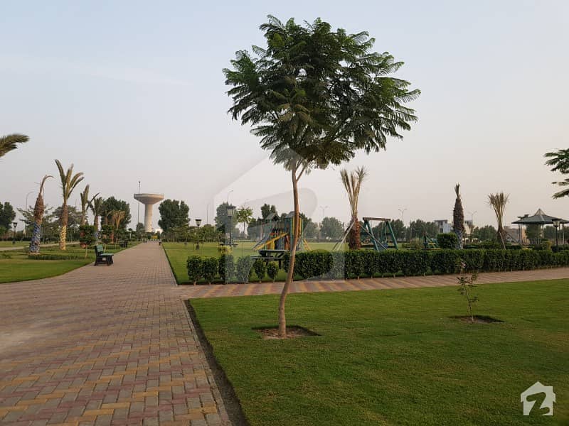 10 Marla Plot Near Ring Road Prime Location In Lake City  Sector M2a