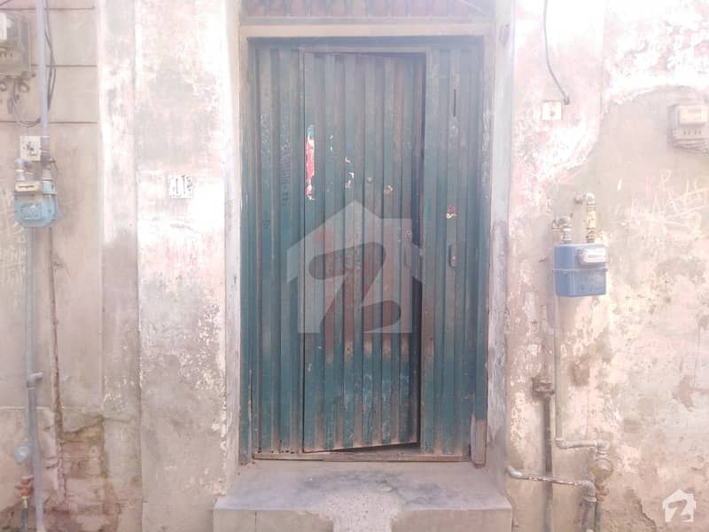 سمن آباد لاہور میں 3 کمروں کا 4 مرلہ مکان 50 لاکھ میں برائے فروخت۔