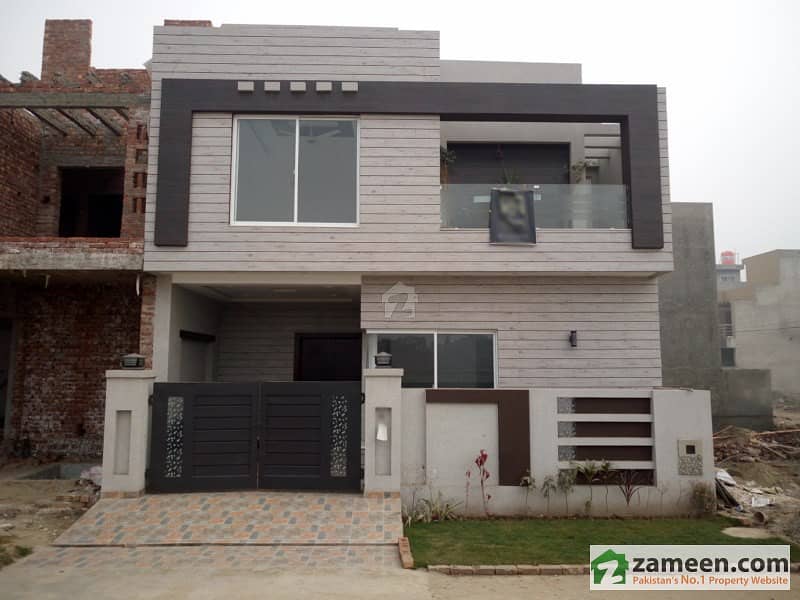 5 Marla Brand New House Is Available For Sale At Very Prime Location