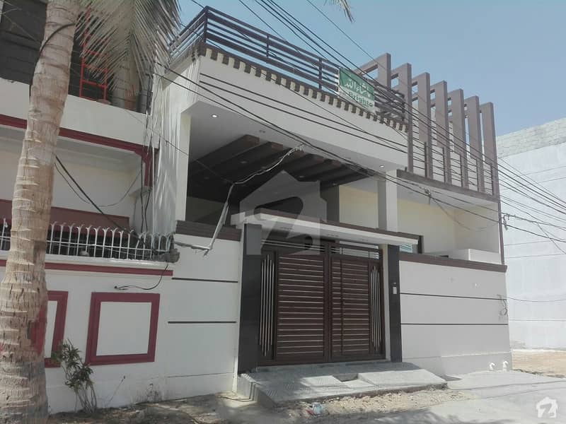 گلشنِ معمار گداپ ٹاؤن کراچی میں 3 کمروں کا 8 مرلہ مکان 1. 45 کروڑ میں برائے فروخت۔