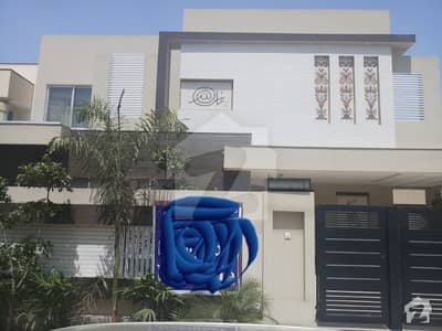 Nfc 1 1 Kanal Facing Park Brand New House For Sale Nfc 1 1 Kanal Facing Park Brand New House For Sale