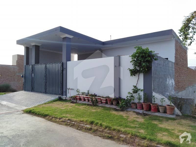 10 Marla Single Storey House Available For Sale 10 Marla Single Storey House Available For Sale