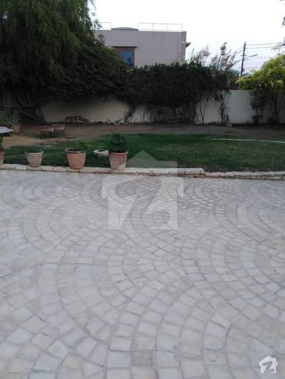 1000 Yards Bungalow For Sale With Basement 1000 Yards Bungalow For Sale With Basement