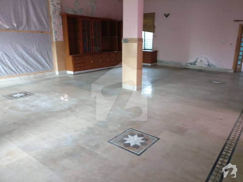 30 Marla Warehouse For Rent 30 Marla Warehouse For Rent