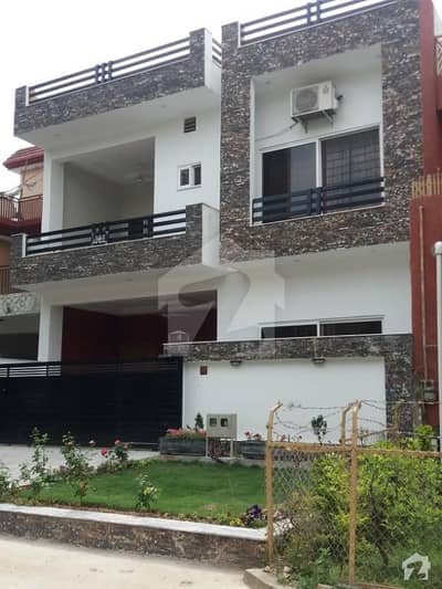 Brand new double story house in G9-4,30*50,near metro station