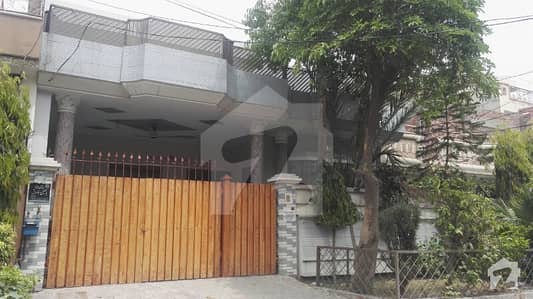 12-Marla 3-BedRoom's Signal Story House For Sale. 12-Marla 3-BedRoom's Signal Story House For Sale.