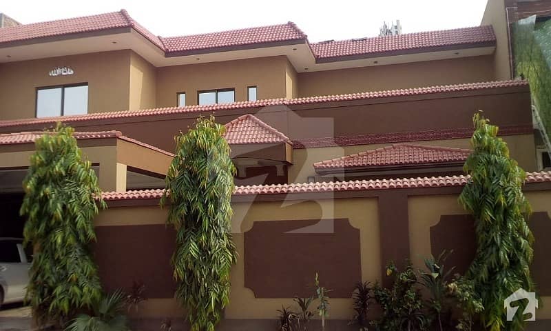 1 Kanal Luxury Solid A++ Quality Construction House For Sale