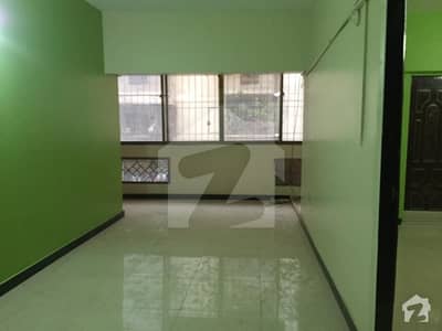 Flat For Rent Gulistan-e-Jauhar - Block 13 3 Bedrooms Flat For Rent Gulistan-e-Jauhar - Block 13 3 Bedrooms