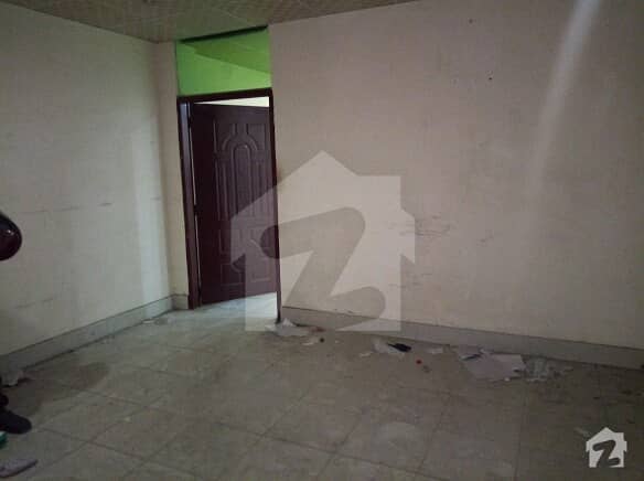 2nd Floor Apartment Is Available For Rent On Ideal Location Near Jail Road Near Lawrence Garden For Bachelors