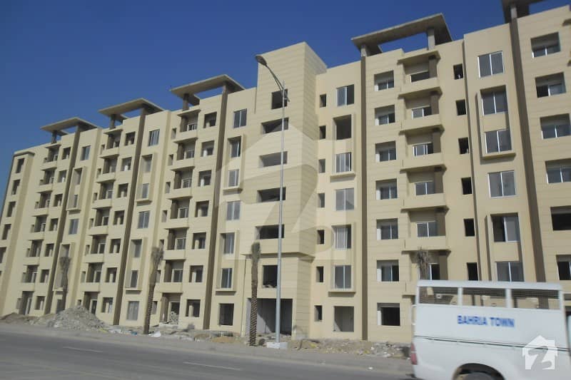 Precinct 19 3 BED DD 2800 sqft Apartment for sale Bahria Town Karachi