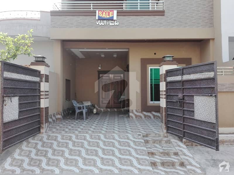 ملٹری اکاؤنٹس ہاؤسنگ سوسائٹی لاہور میں 5 کمروں کا 8 مرلہ مکان 1. 5 کروڑ میں برائے فروخت۔