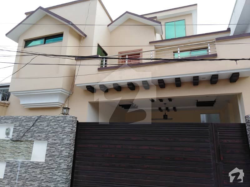 7.5 Marla Double Storey House For Sale At Habibullah Colony At Peacefully Area At 190 Lac