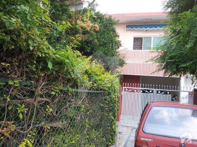 Ground Portion For Rent In G8/2 Islamabad G8, Islamabad ID16054947