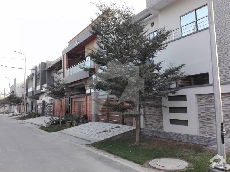 House Is Available For Sale Eden Valley, Faisalabad ID16065177