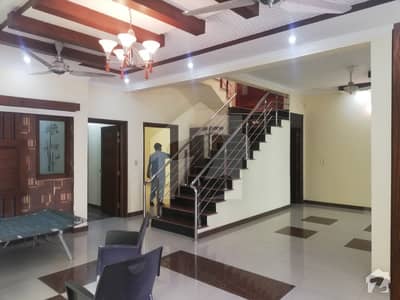 Facing Park 10 Marla New House For Sale Facing Park 10 Marla New House For Sale