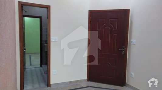 نشتر کالونی لاہور میں 8 کمروں کا 3 مرلہ مکان 64.5 لاکھ میں برائے فروخت۔ نشتر کالونی لاہور میں 8 کمروں کا 3 مرلہ مکان 64.5 لاکھ میں برائے فروخت۔