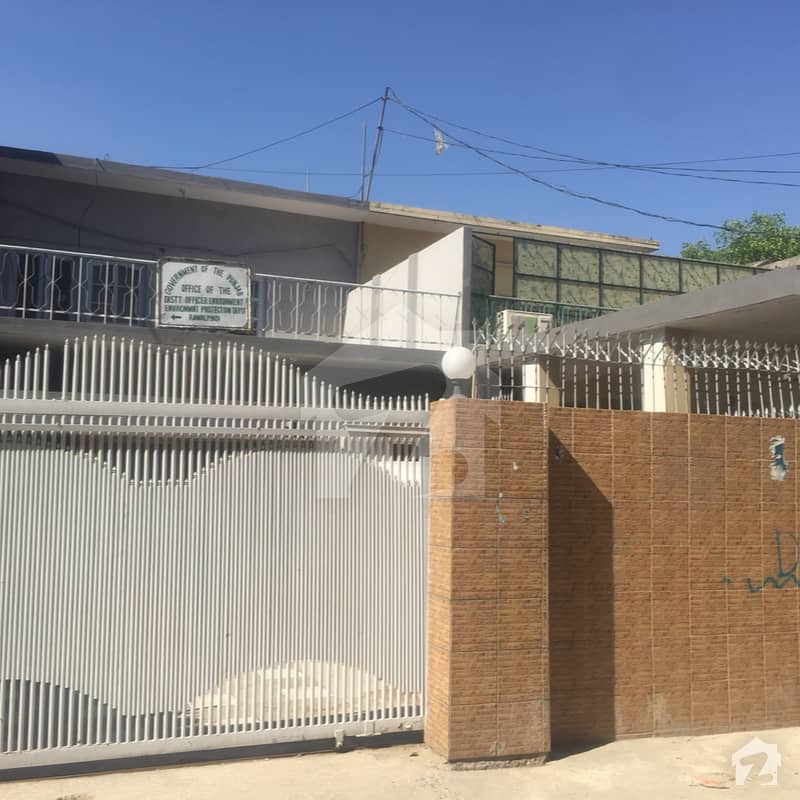 10 Marla Commercial House For Sale