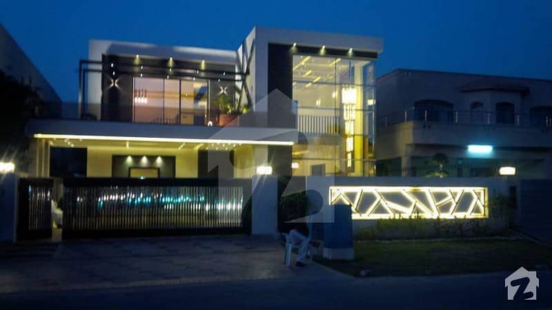 Modern Design 1 Kanal Brand New Magnificent Bungalow For Rent Ph 6