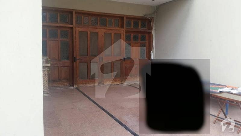 4 Kanal House For Rent