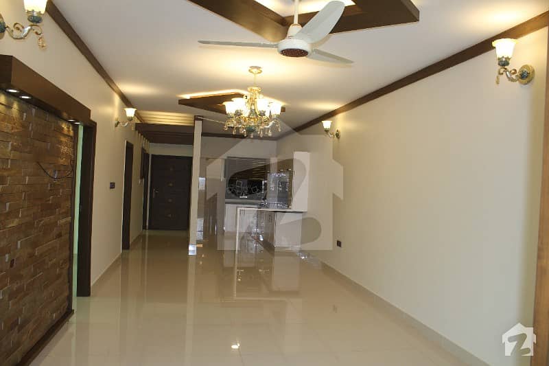 3BED DD BRAND NEW FLAT FOR SALE IN BRAND NEW BUILDING AT SHAHEED MILLAT ROAD