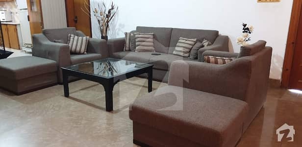 28 Marla Very Nice Kothi In Multan Cantt For Urgent Sale 28 Marla Very Nice Kothi In Multan Cantt For Urgent Sale