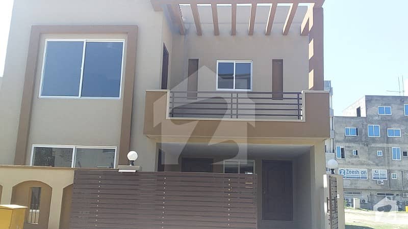 Abu Bakar Block 7 Marla Residential House Is Available For Sale