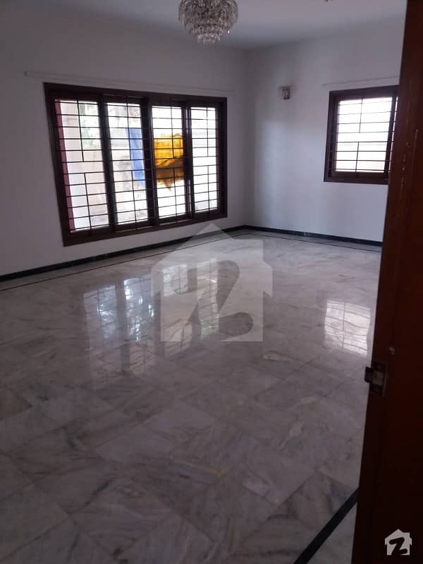 6 Bedrooms House For Rent  Khayaban-E-Rahat Near Sea Side