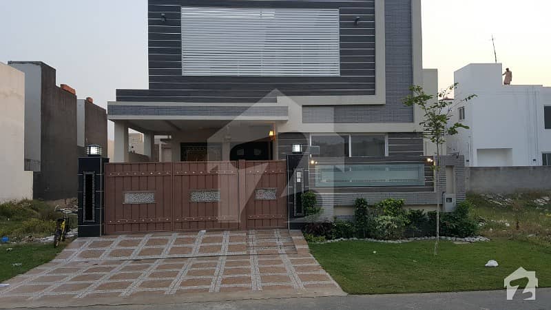 Defence 7 Marla Brand New Stylish Luxury Bungalow Available At Good Location