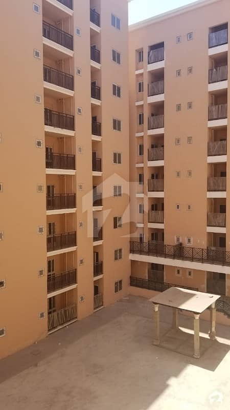 Cliff Shopping Mall  Apartment For Rent