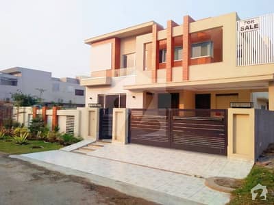1 Kanal Brand New Facing Park Beautiful 6 Beds Bungalow In Top Location 1 Kanal Brand New Facing Park Beautiful 6 Beds Bungalow In Top Location