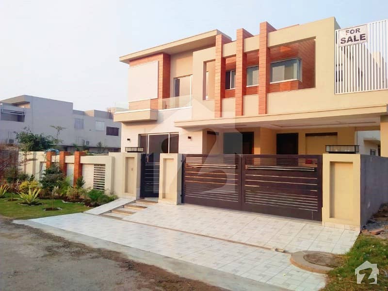 1 Kanal Brand New Facing Park Beautiful 6 Beds Bungalow In Top Location 1 Kanal Brand New Facing Park Beautiful 6 Beds Bungalow In Top Location