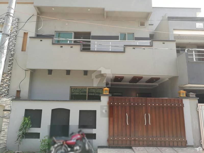Triple Storey House For Sale Near Eden Chowk College Road Lahore