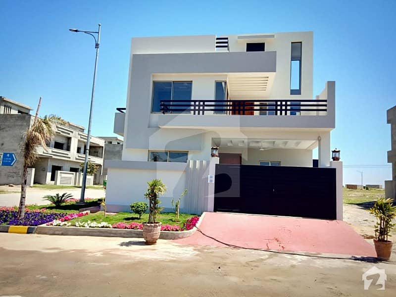 فیصل ٹاؤن - ایف ۔ 18 اسلام آباد میں 6 کمروں کا 7 مرلہ مکان 1.85 کروڑ میں برائے فروخت۔