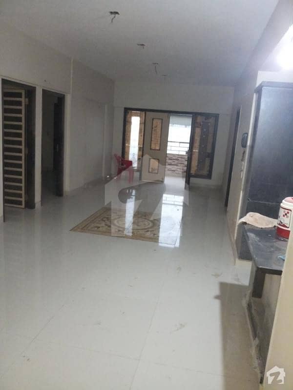 A Brand New 4 Room Flat For Rent At Muslimabad Opposite Parda Park