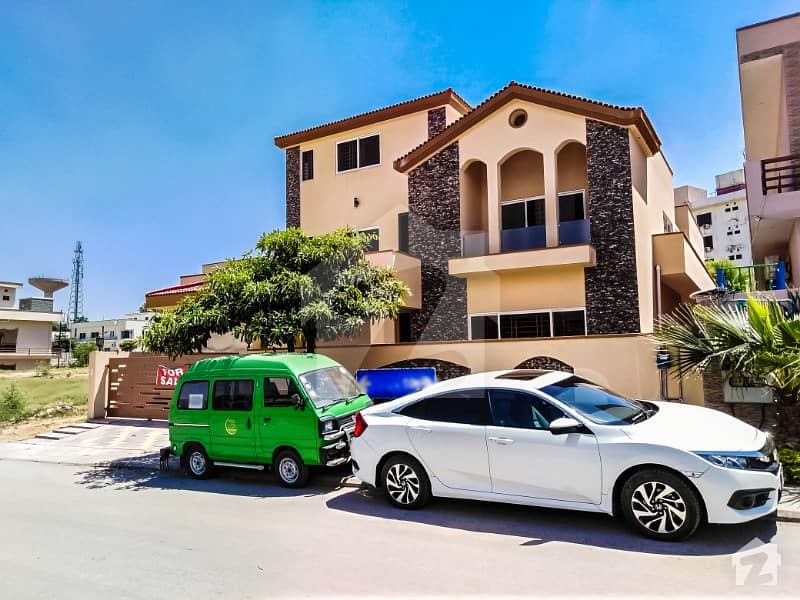 Good Quality House For Sale At Most Favorable Location Good Quality House For Sale At Most Favorable Location