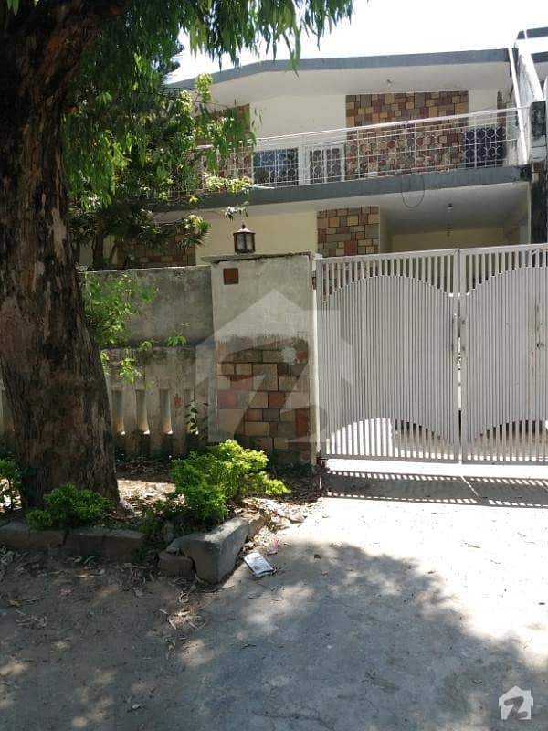 G94,3570,house available near metro station G9/4, G9, Islamabad