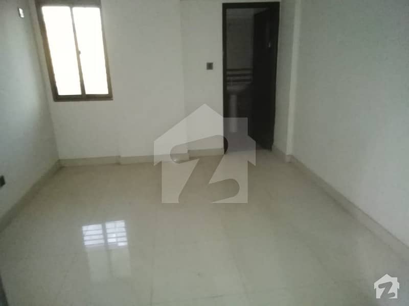 Flat Is Available For Rent - Bufferzone - Sector 15-B