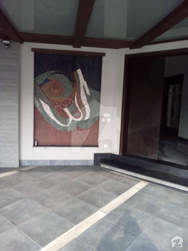One Kanal Single Story Beautiful Bungalow available for rent One Kanal Single Story Beautiful Bungalow available for rent