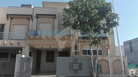 Here Is A Good Opportunity To Live In A Well-Built House Here Is A Good Opportunity To Live In A Well-Built House