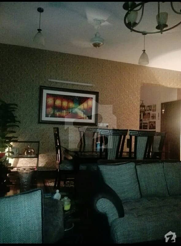 Beautiful 10 Marla 3 Beds Apartment 4th Floor For Sale In Askari 11 Lahore Beautiful 10 Marla 3 Beds Apartment 4th Floor For Sale In Askari 11 Lahore