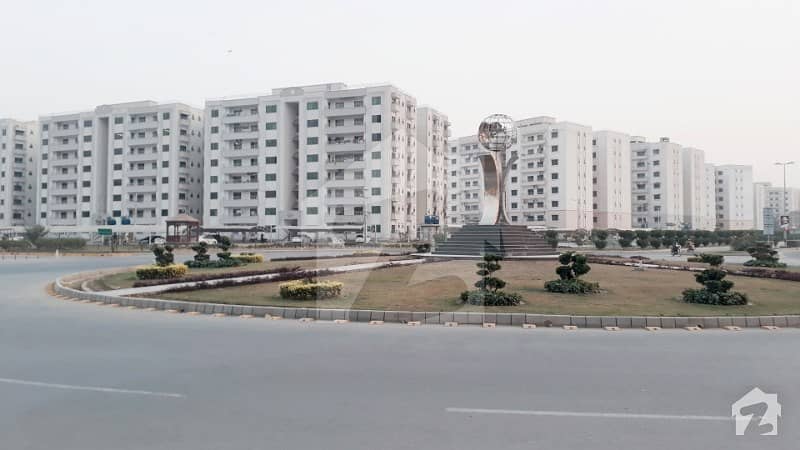 10 Marla 3 Bed Flat 7th Floor Open View For Sale In Askari 11 Lahore