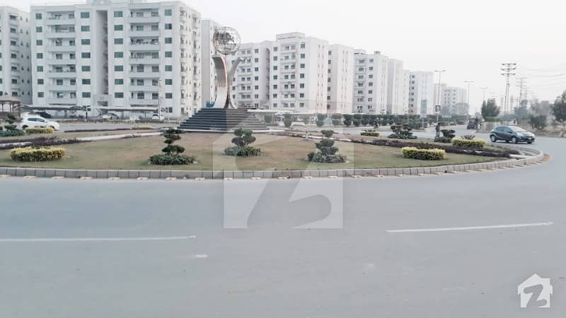 10 Marla 3 Bed 1st Floor Open View Facing Park With Gas Flat For Rent Askari 11 Lahore
