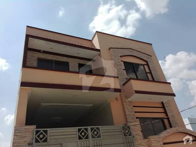 Well Build Double Storey House Available On Good Location Well Build Double Storey House Available On Good Location