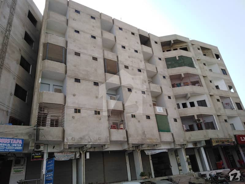 2nd Floor Apartment Is Available For Sale In Latifabad