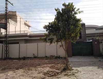 Great Opportunity For You To Have The Property Of Your Choice Great Opportunity For You To Have The Property Of Your Choice