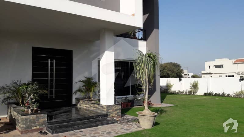 Syed Brothers Offer 2 Kanal Slightly Used Beautiful And Luxury Bungalow For Rent