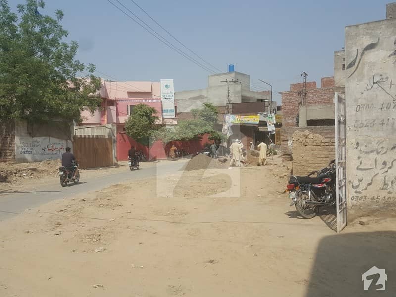 شیروانی ٹاؤن ہاؤسنگ سکیم لاہور میں 9 مرلہ رہائشی پلاٹ 75 لاکھ میں برائے فروخت۔